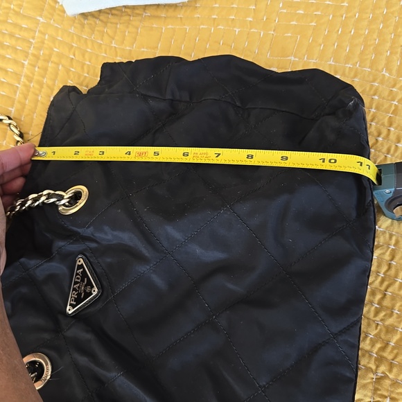 Prada tote chain bag - Picture 5 of 5